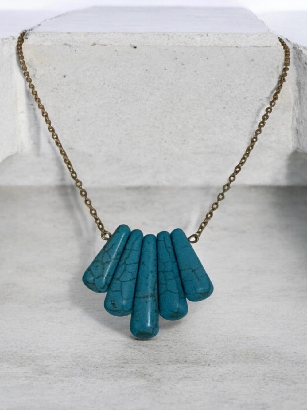 Plunder Turquoise Fan Spike Necklace - Blue and Gold
